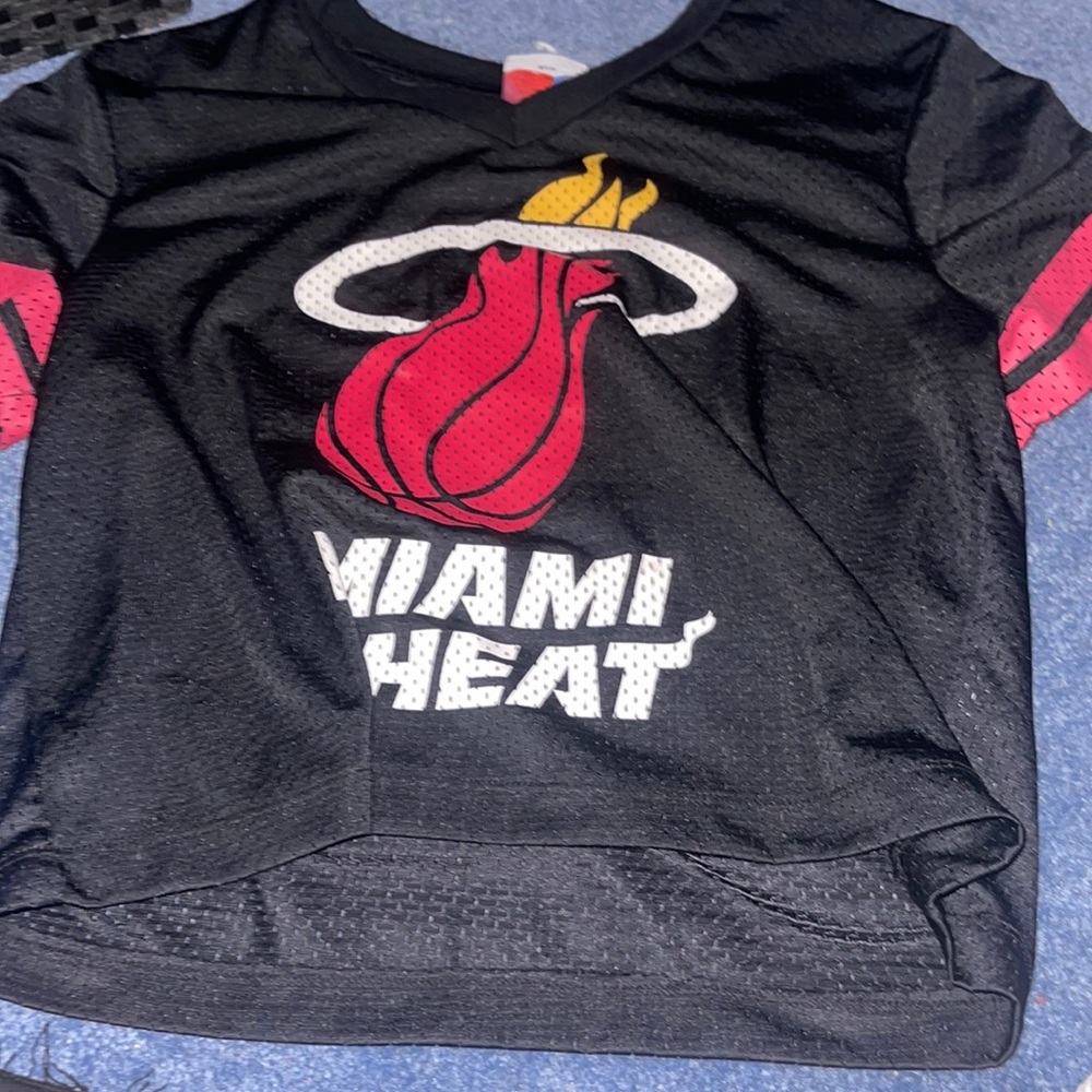 Good Condition CROPPED NBA Miami Heat Jersey